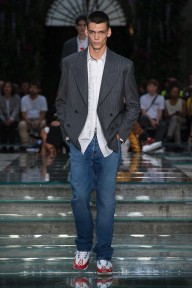 Look 1