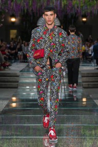 Look 23