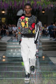 Look 24