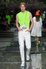 Look 37