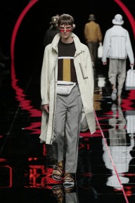 Look 28