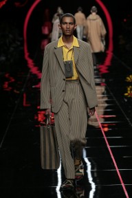 Look 37