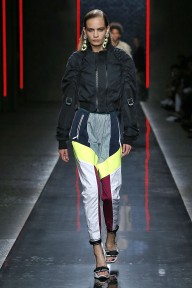 Look 36