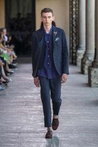 Look 3