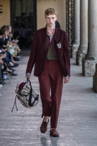 Look 4