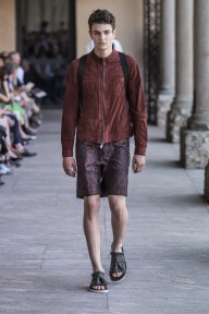 Look 22