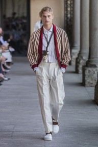 Look 25