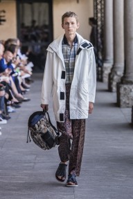 Look 26