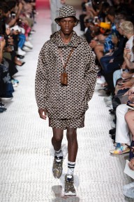 Look 7