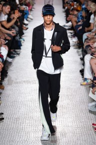 Look 11