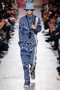 Look 38