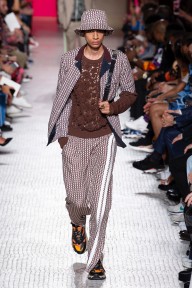 Look 48