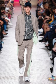 Look 49