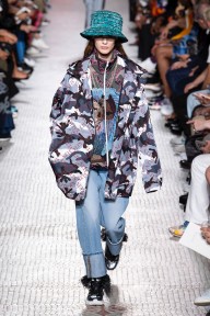 Look 56