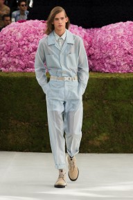 Look 3