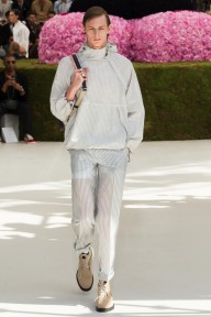 Look 15
