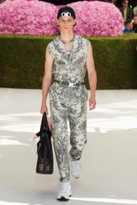 Look 22