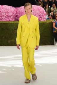 Look 32