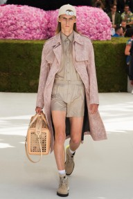 Look 23