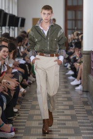 Look 40