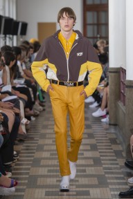 Look 64