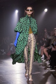Look 1