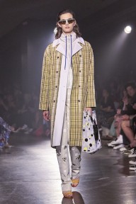 Look 11