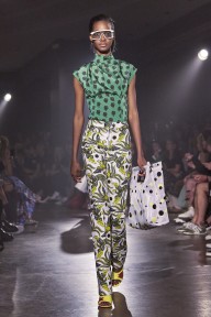 Look 18