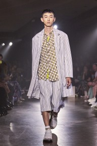 Look 70