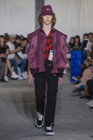 Look 18