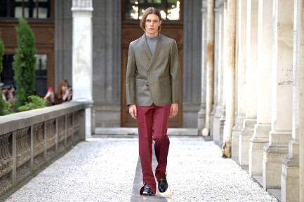 Look 2