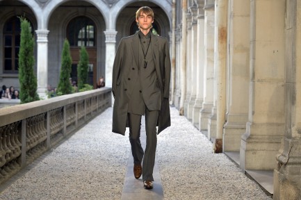 Look 23