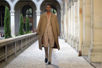 Look 29