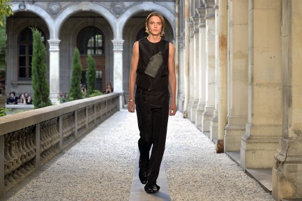 Look 31