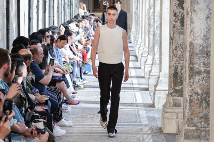 Look 39