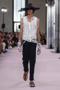 Look 8