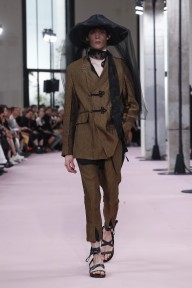 Look 28