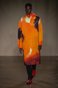 Look 32