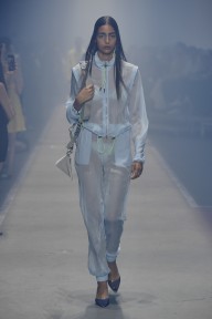 Look 17