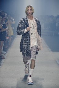 Look 30