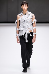 Look 3
