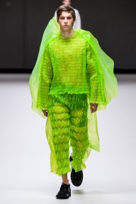 Look 32