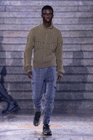 Look 13