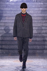 Look 19
