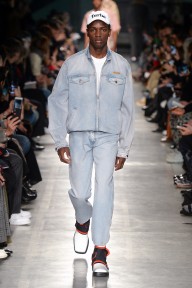 Look 12