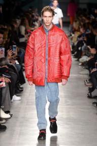 Look 25