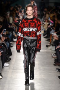 Look 37