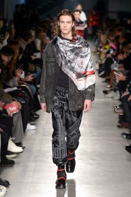 Look 39