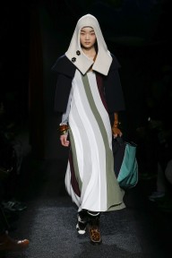 Look 11