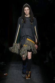 Look 15
